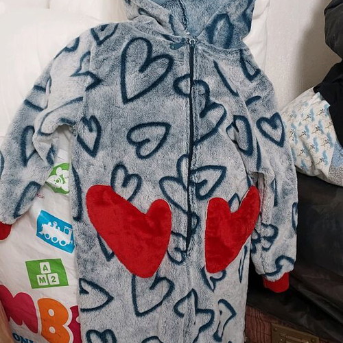 Children's fleece sleeping bag like new