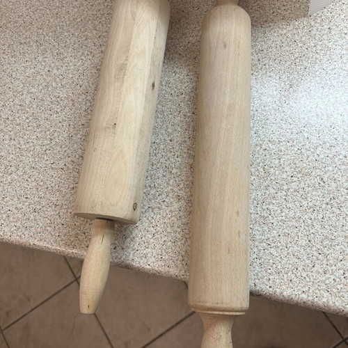 Rolling pins set of 2, new