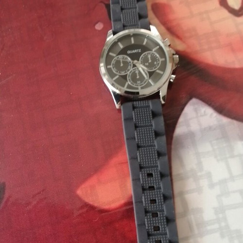 Avon watch with silicone strap new, unisex, stainless steel
