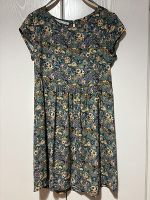 Floral dress Helmi like new with belt, size S