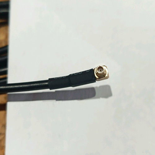 Gps receiver antenna like new, 2-meter cable length