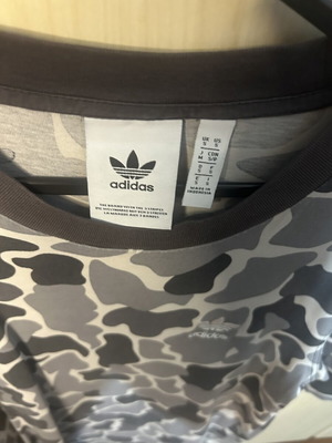 Adidas T-shirt size S, black and grey