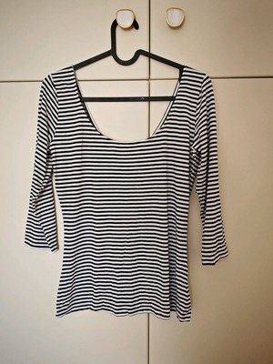 Bershka striped black and white blouse size L like new