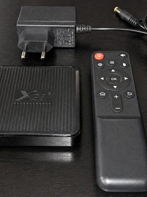 X98Q Android TV Box 4K 2GB/16GB with SlimBOX TV