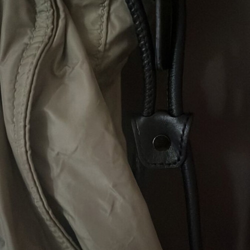 Burberry shoulder bag beige like new