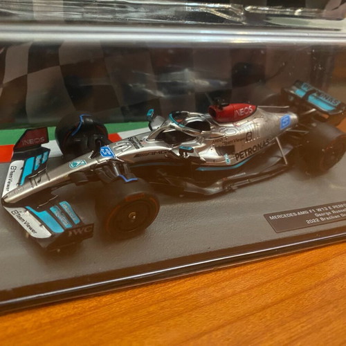 Mercedes Amg F1 W13 E Performance 2022 collection like new