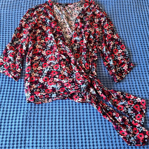 Esmara floral lightweight cardigan, size Large