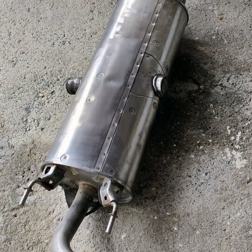 Mazda RX-8 OEM Exhaust Muffler like new with 16,000 km