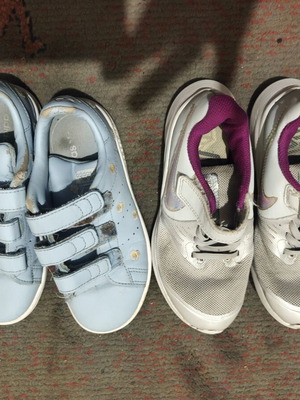 Children's athletic shoes Nike size 29 and Adidas size 30 used, pack of 2