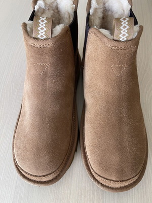Ugg Australia ankle boots new, beige, size 36
