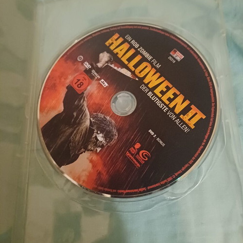 Halloween II DVD like new, thriller with subtitles