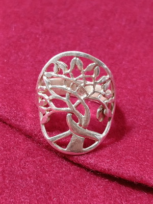 Silver 925 ring with Tree of Life motif