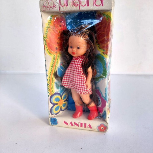 Nantia vintage baby doll 1970s