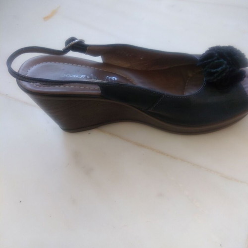Boxer black platform sandals like new, size 38