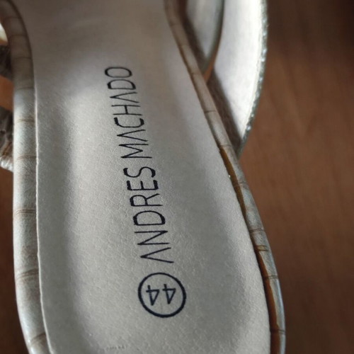 Andrés Machado Nude Croco Mules size 44 like new with 11 cm block heel