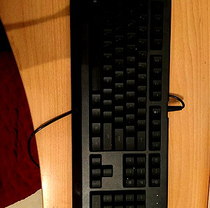 Razer Cynosa Lite Σε πολύ καλή κατασταση Με φωτισμό