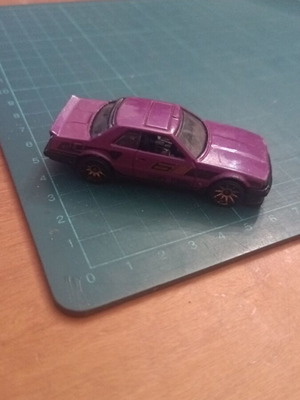 Hot Wheels '82 Nissan Skyline RS (KDR30) μεταλλικό παιχνίδι αυτοκίνητο, μεταλλικό μοβ, κλίμακα 1:64