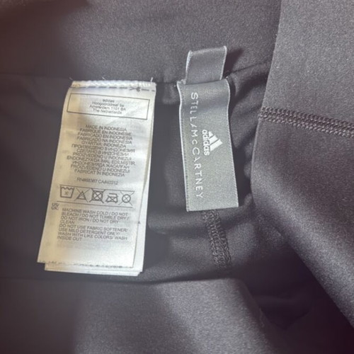 Stella McCartney L black gym shorts like new, authentic