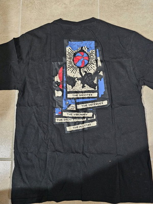 Puma Basketball T-shirt like new, size L, black