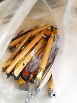 Χερούλια επίπλου ξύλο με ίνοξ καινούργια, ολόκληρη σακούλα