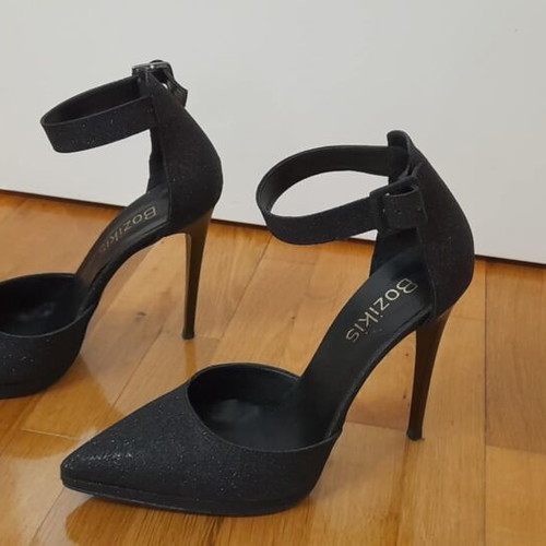 Bozikis black heels with glossy details like new