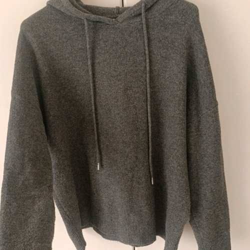 Zara knitted hoodie new, grey with hood and drawstrings