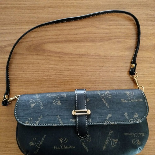 Valentino handbag like new, black