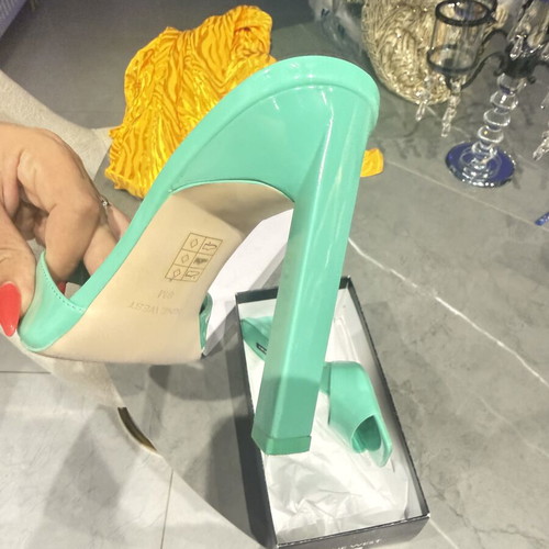 Nine West mules size 41 like new, green