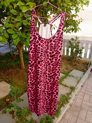 Leopard dress pink new, size M/L
