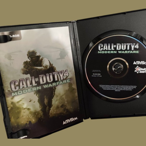 Call of Duty PC DVD bundle like new with Black Ops 1+2, MW3, MW, Advanced Warfare