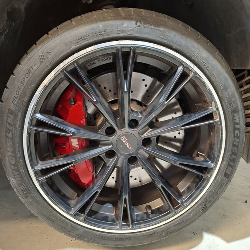 Arceo Wheels 19-inch rims with Michelin Pilot Sport tires like new