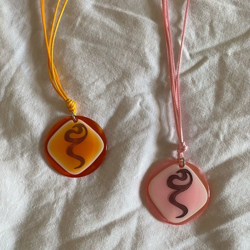 Set of two colored necklaces new, pink and orange
