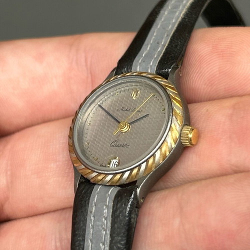 Swiss women's watch like new, unworn