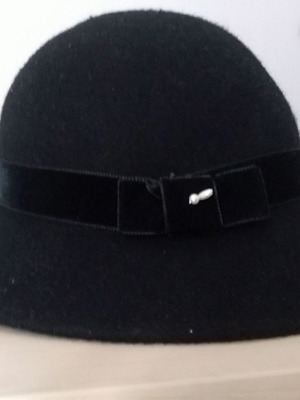 Black hat used, felt with velvet ribbon