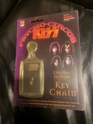 KISS Band Psycho Circus 3D keychain like new
