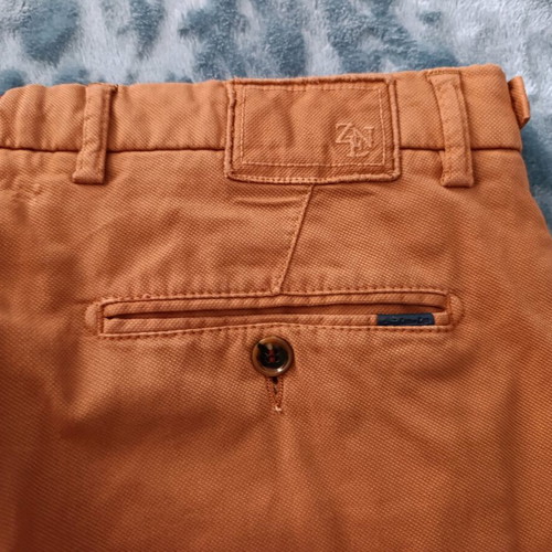 Men's Zen And Zen Legend chino pants like new, orange/brick size M