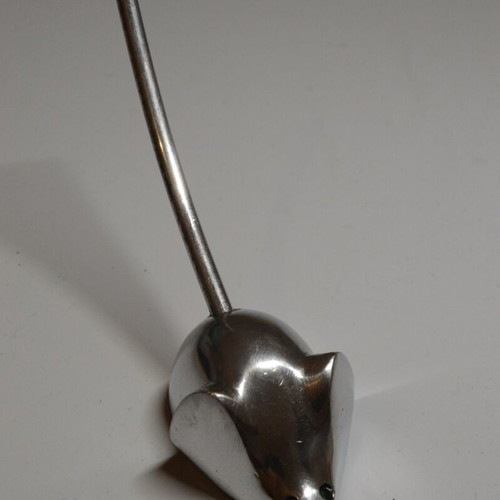 Metal decorative cat and mouse antiques set