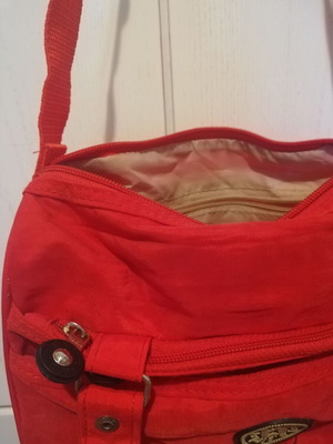 Red shoulder bag like barrel, new