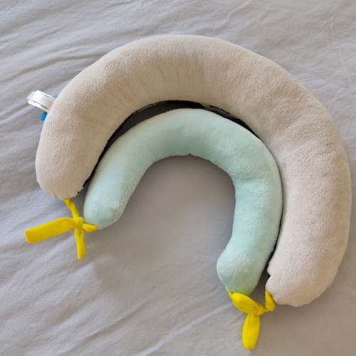 Taf Toys 2 in 1 Tummy Time Pillow