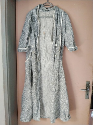 Ρετρό βιντάζ γυναικείος βαμβακερός παπύρινος ρόμπα μεταχειρισμένη, φλοράλ σχέδιο 70s