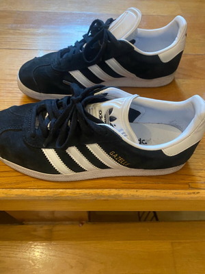 adidas gazelle silver green womens Adidas Gazelle Indoor Used Ink Cloud White & Shadow Navy  Brands Democracy