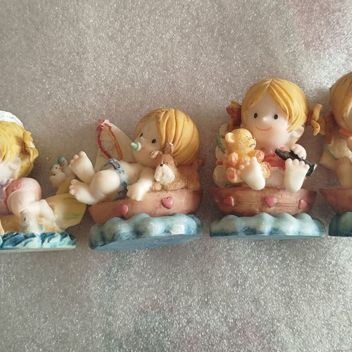 Vintage decorative collection used, made of clay and wood