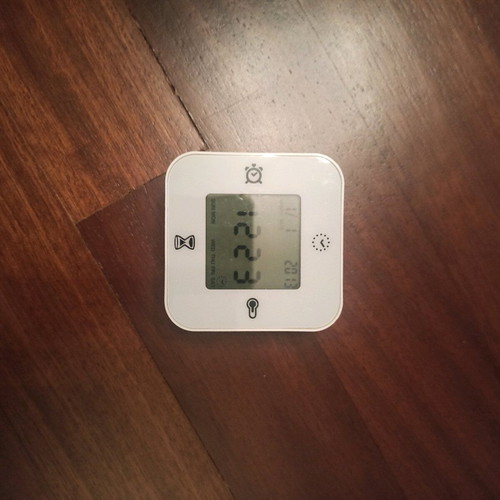 Digital table alarm clock like new