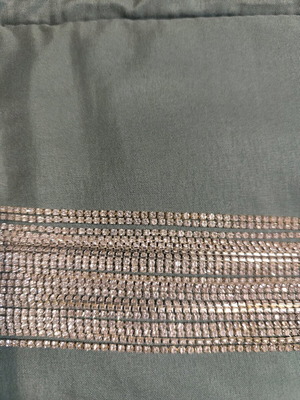 Choker with multiple rows of rhinestones silver like new