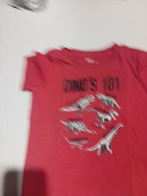 Short-sleeve T-shirt with dinosaurs size 104 cm like new, red Epic Games