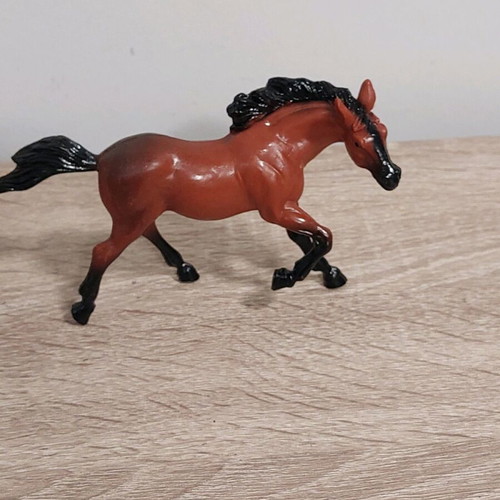Horse figure like new made of good quality plastic