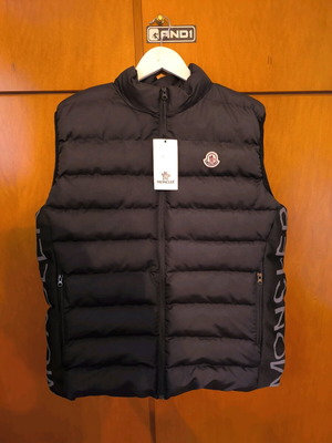 Moncler γιλέκο καινούργιο, μεγέθη S-XXL