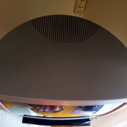 Philips CRT 17" TV used with wall mount for retro gaming