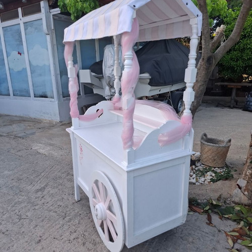 Wooden decorative event cart like new, white with pink details