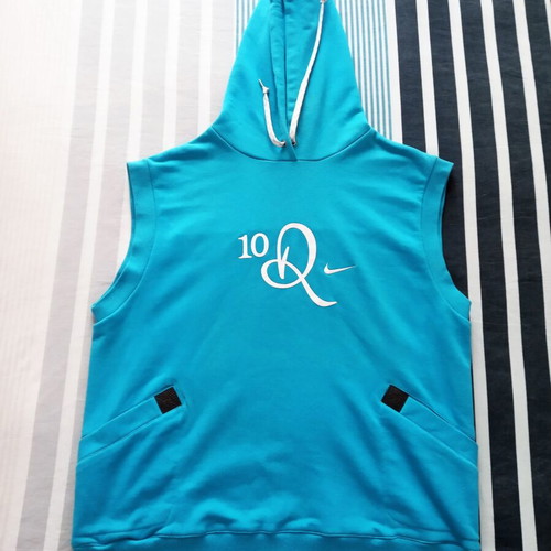 Nike Vintage Ronaldinho 10R Sleeveless Hooded Top like new, turquoise, size M